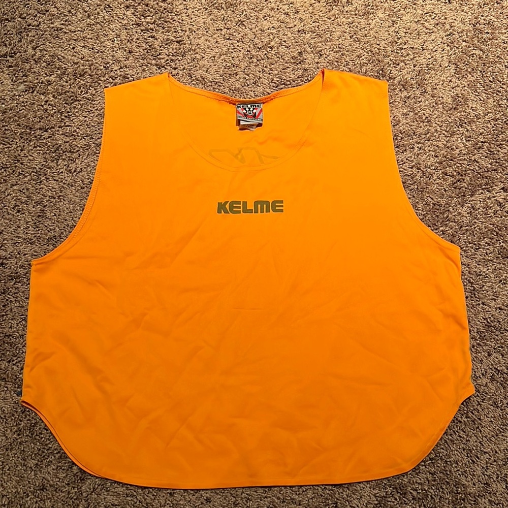 Kelme Soccer Vest - neon orange - size medium, unisex